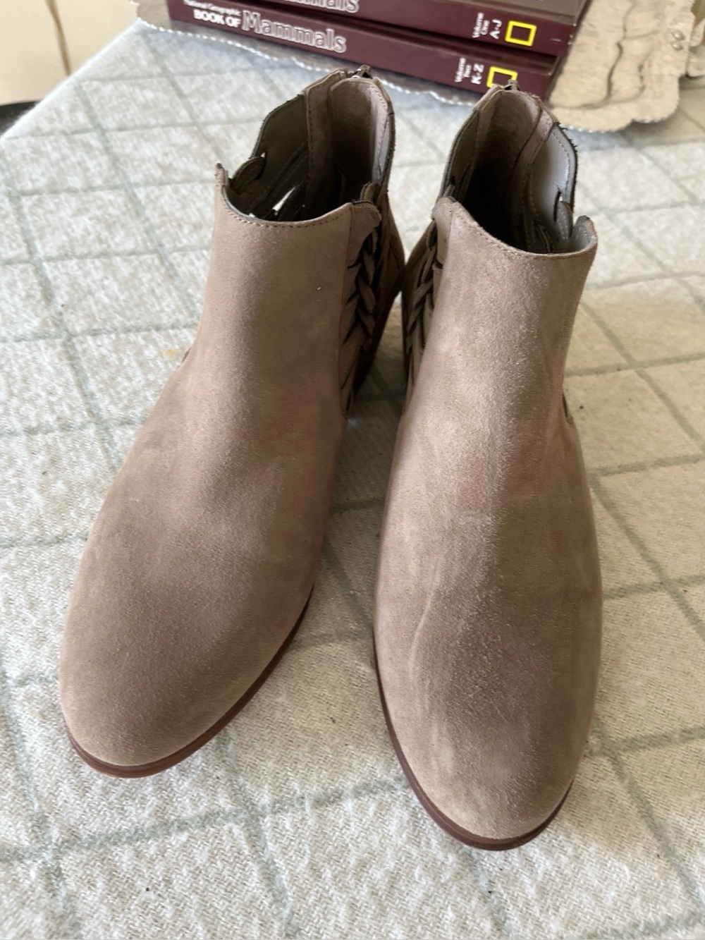 Vince Camuto  Prestetta Cutout Taupe Suede Ankle Booties. Size 8